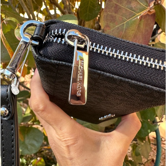 Michael Kors Jet Set Continental L Wallet MK Black - Picture 8 of 9